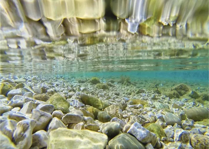 빌라 Nicely Decorated With Swimming Pool *